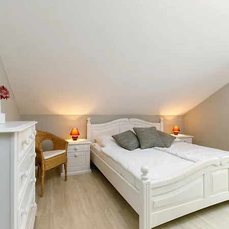 Rollmops By Interhome * Zinnowitz